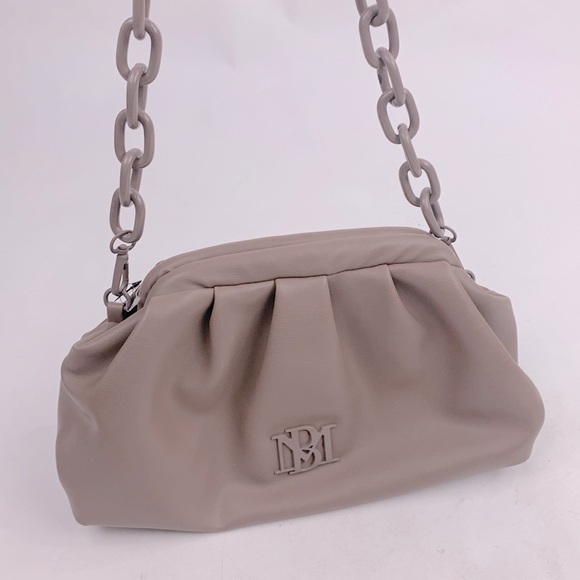 Badgley Mischka Wrapped Frame Clutch Bag Purse Taupe Chain strap New NWT - Picture 13 of 15